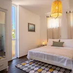 Seaside House For Families With Children Mandre, Pag - 22604 Feriehus