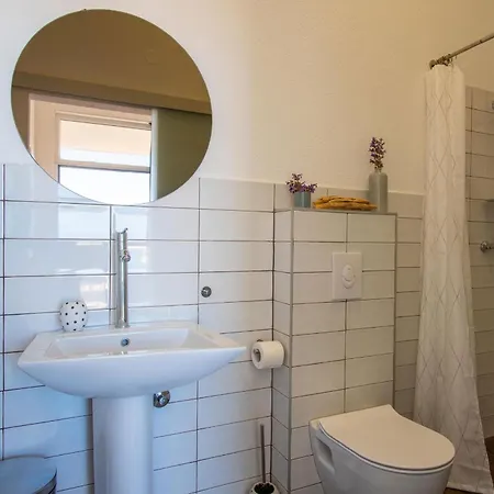 Seaside House For Families With Children Mandre, Pag - 22604 Holiday home *