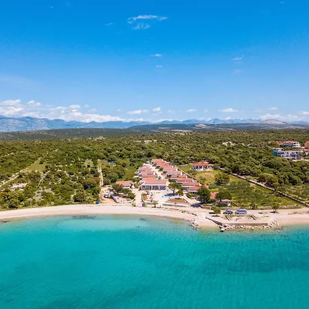 Seaside House For Families With Children Mandre, Pag - 22604 *