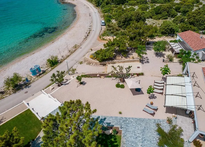 Seaside House For Families With Children Mandre, Pag - 22604 Колан