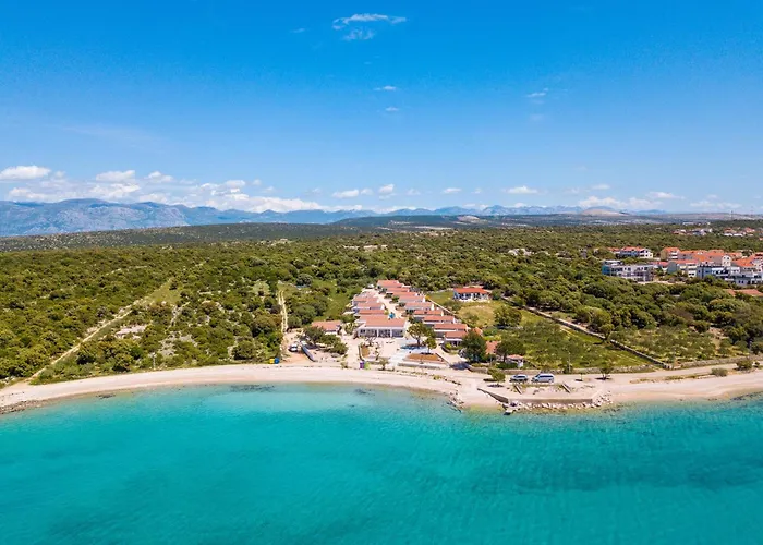 Seaside House For Families With Children Mandre, Pag - 22604 *