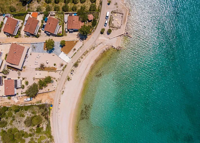 Seaside House For Families With Children Mandre, Pag - 22604 *
